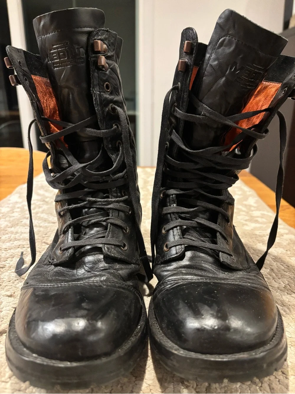 M3dium Men’s Military Officer Combat Boots Vibram Black Size 8 ***WITH FLAWS***